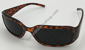 Product Image:&nbsp;Tortoise Frame Vision Training Pinhole Glasses